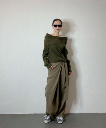 Olive Off Shoulder Knit #241226